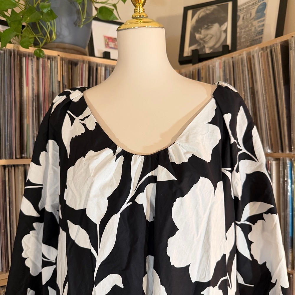 Kate Spade Rose Poplin Mini Dress Size L Black and White Pop Art Resortwear - Picture 6 of 7